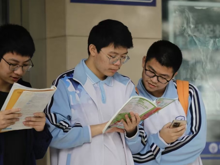 图片加载失败……