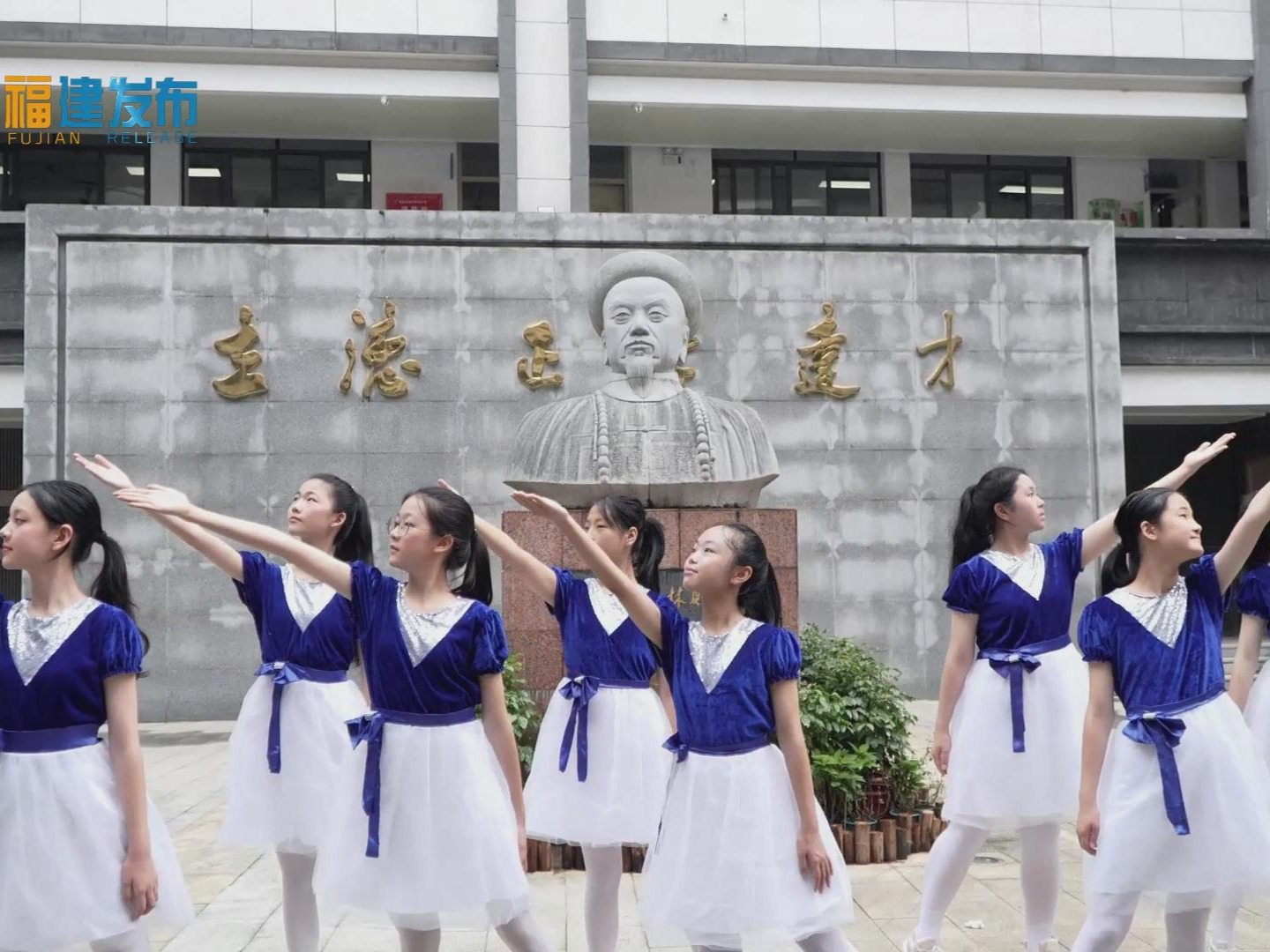 圖片加載失敗……