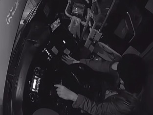 图片加载失败……