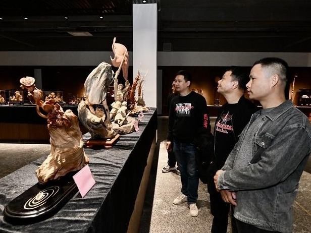 图片加载失败……