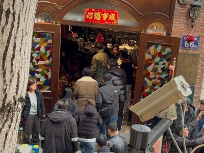 刚刚，赵丽颖现身福州街头！你偶遇了吗？