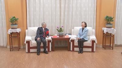 郭宁宁会见我市受表彰的全国离退休干部先进个人林国山 弘扬光荣传统 贡献银发力量