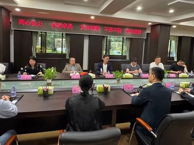 “侨墨连山海·丹青绘玉融”——福清市政协书画写生采风活动在洪宽工业村启幕