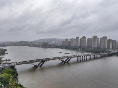 今年预计七、八个台风登陆或影响福州 防汛指南请收好