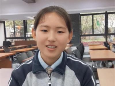 原创采访丨内蒙古女孩思乡作文火爆全网 草原云记者面对面采访 