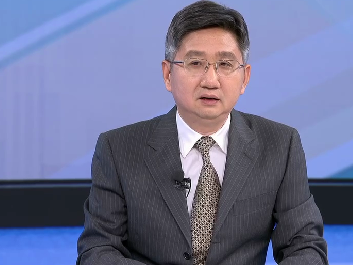 “中国经济圆桌会” ｜民营经济促进法制定工作是坚持和践行全过程人民民主的一次生动实践。