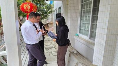 我为群众办实事丨600万拿下别墅却拿不下产权证？福州一业主崩溃：邻居太没边界感！