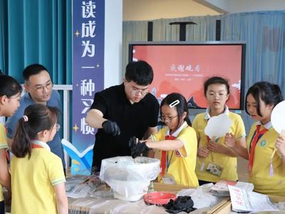 助力乡村全面振兴委员进百村｜市政协港澳台侨和外事委赴闽清茶口致公小学开展教育帮扶活动