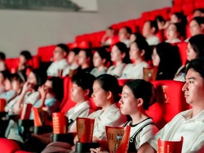 福州举办学习身边榜样事迹展演 同期启动电教观影月活动