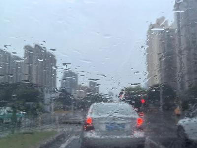 暴雨影响福建的集中时段已到来！福州暴雨预警升级！
