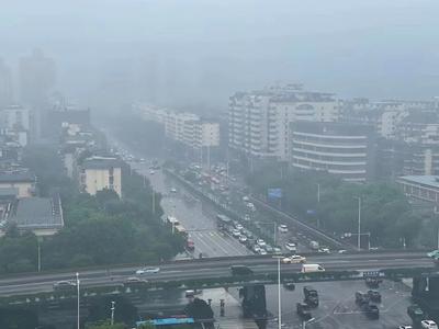 暴雨橙色预警！已抵达福州主城区！气象部门：这波有点猛