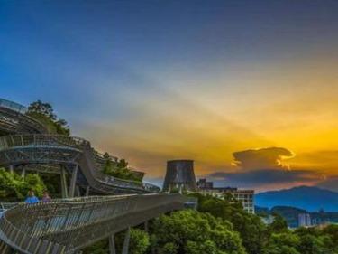 视障群体“听”电影 “共赏无界”爱心放映活动举行