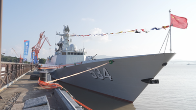 福州·舰艇开放活动举行 郭宁宁吴贤德出席