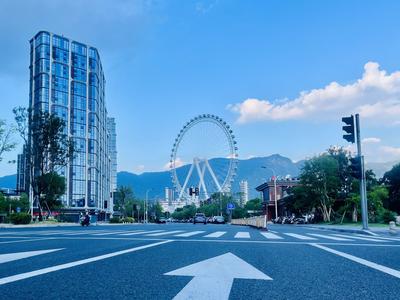 福州知识分子、专家学者与青年学生深入学习贯彻党的二十届四中全会精神