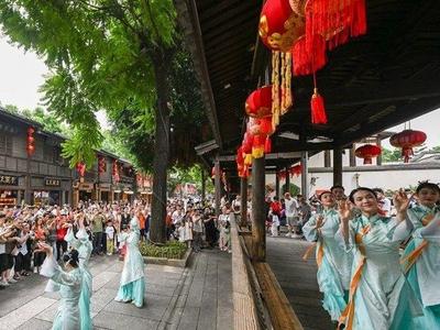 这个假期，福州文旅何以成为“顶流”？