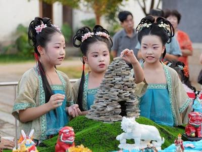 福州：非遗遇上国潮 “融”出年轻态
