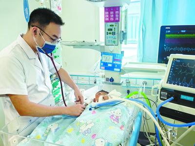 闽沪携手三千里“心”路 52名西藏患儿榕城迎新生