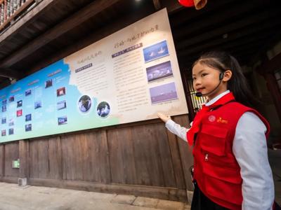 “神话之鸟”飞入三坊七巷 闽台共绘生态画卷