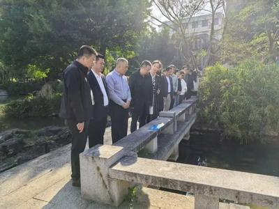 委员在行动｜试点先行搭平台，协同护水促共治——鼓楼区政协委员河长驿站（试点）揭牌暨巡河活动