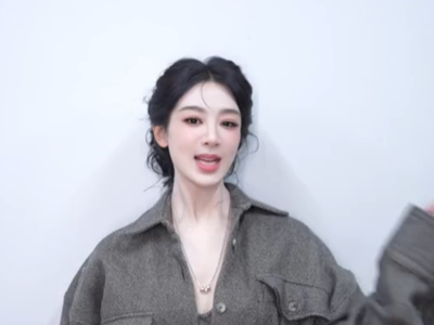 中国演员杨紫预祝第七届中国——阿拉伯国家广播电视合作论坛圆满成功