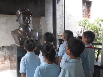 铭记与传承：从课堂到舞台 从书本到歌声