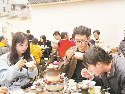 榕台青年冬至煮汤圆话发展