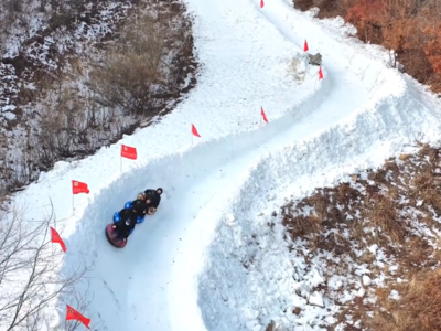 ​天女山冰河秘境梦幻乐园，带你穿越万年冰雪派对！
