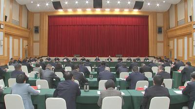 市委理论学习中心组学习会举行 郭宁宁主持并讲话 深入学习贯彻习近平总书记重要讲话精神 在笃信务实担当自律上带好头作示范