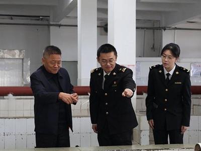 ​去年153吨“福鳗”畅游世界