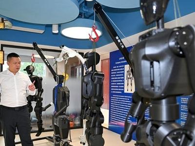 “福州造”机器人下地进厂显神通