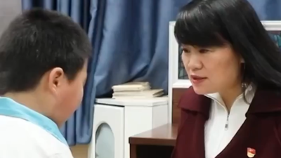 她把无声者的声音带到人民大会堂