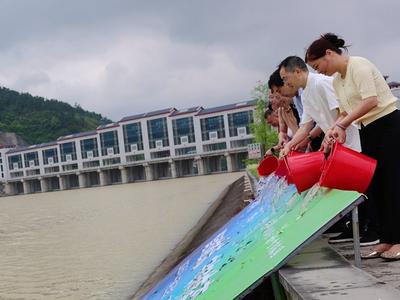 “一闸三线”工程2026年度鱼类增殖放流活动举行