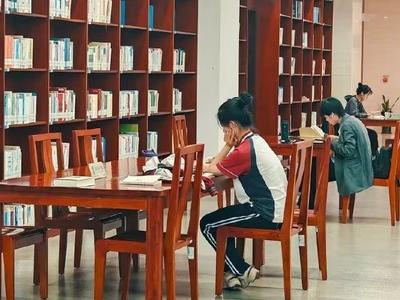 中国网络文学阅读市场规模达502.1亿元