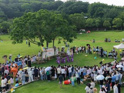 晋安举办“六一”专场草地音乐会