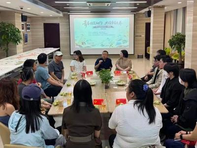 走进政协丨榕荷同心展芳华 翰墨和鸣向未来——2026两岸青年大学生共绘一幅画活动在福州市政协书画院圆满举办