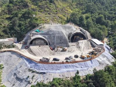 进度刷新！双福高速象鼻山隧道开建
