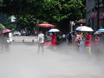 第12号台风“红霞”即将生成！福州高温持续！