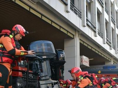 福州消防严阵以待应对台风“巴威”