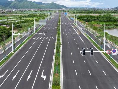 福清东部新城两条新建道路通车