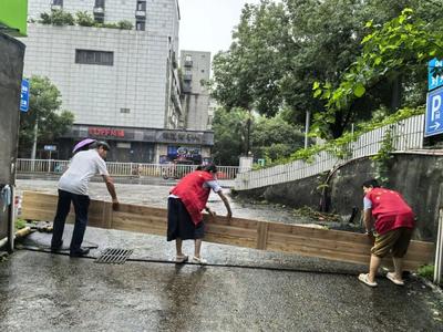 强降雨来袭，台江撑起“安全伞”！